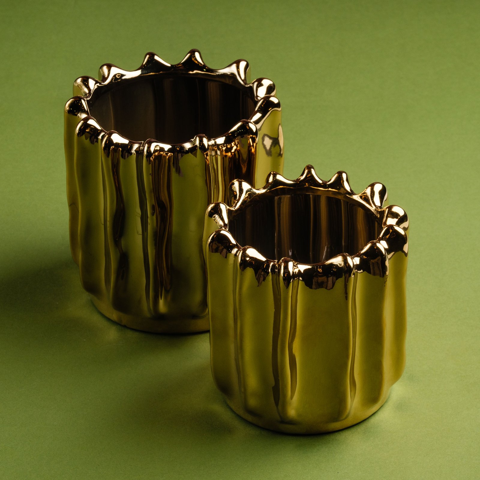 Cache Pot doré côtelé – Image 4